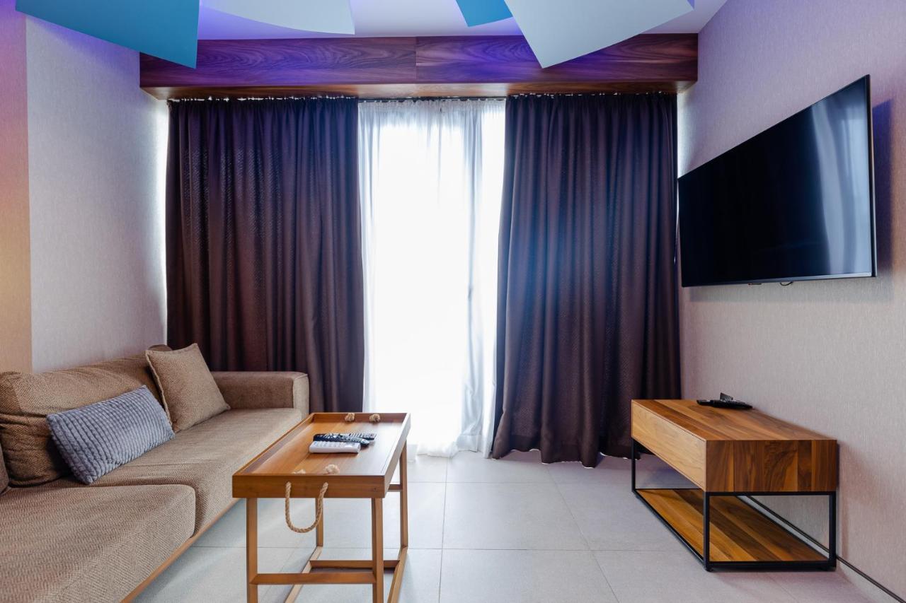 The Spot Apartments - Orbi Beach Tower Batumi Esterno foto