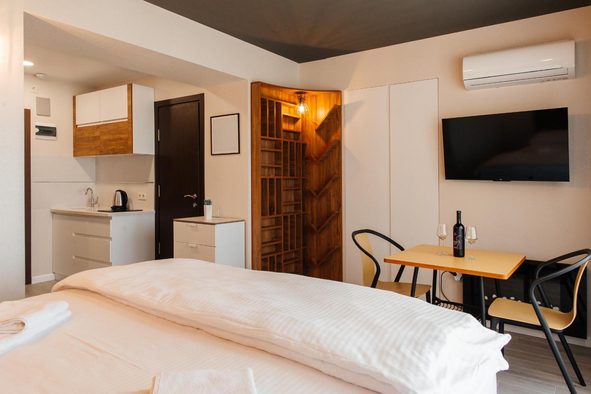 The Spot Apartments - Orbi Beach Tower Batumi Esterno foto