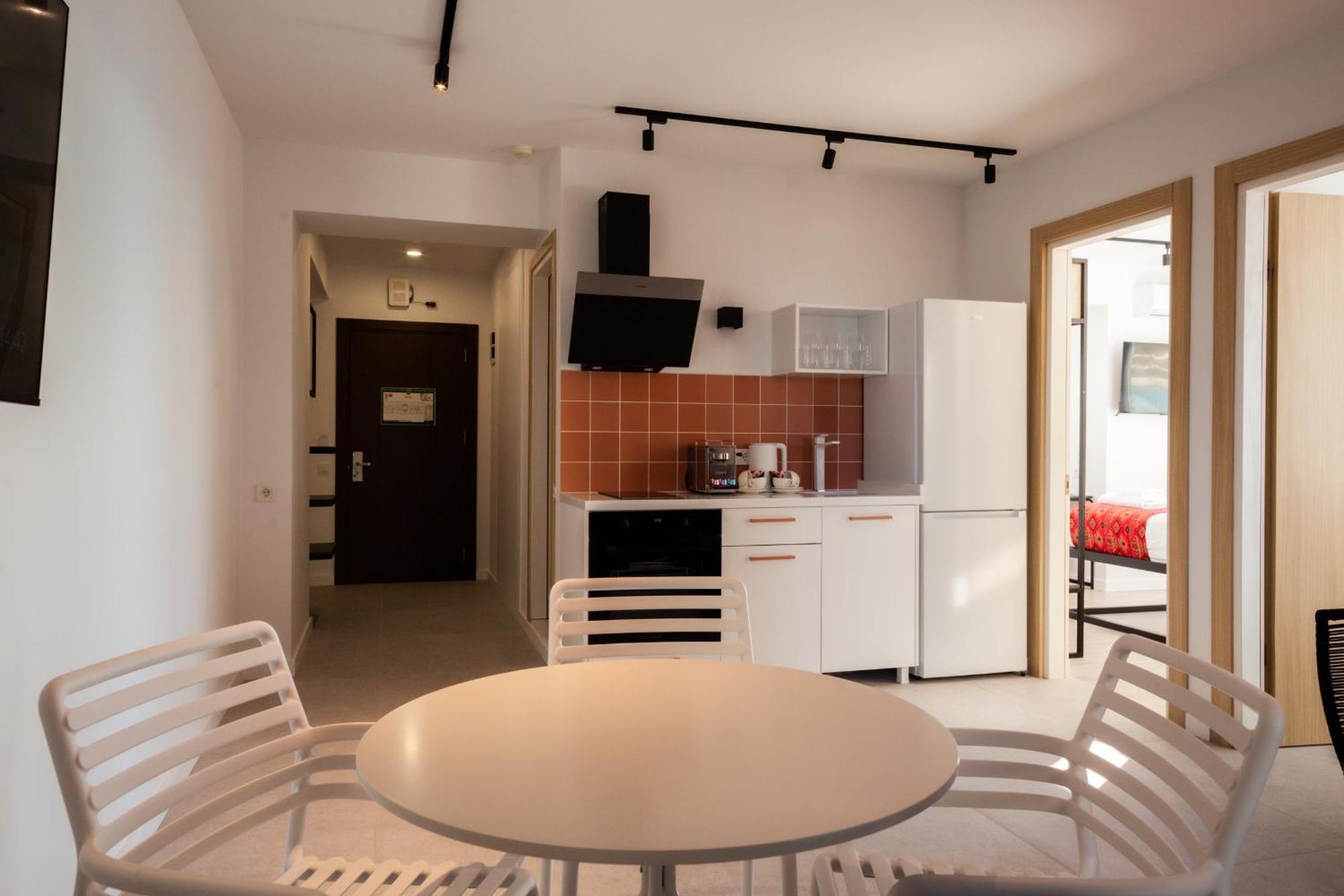 The Spot Apartments - Orbi Beach Tower Batumi Esterno foto