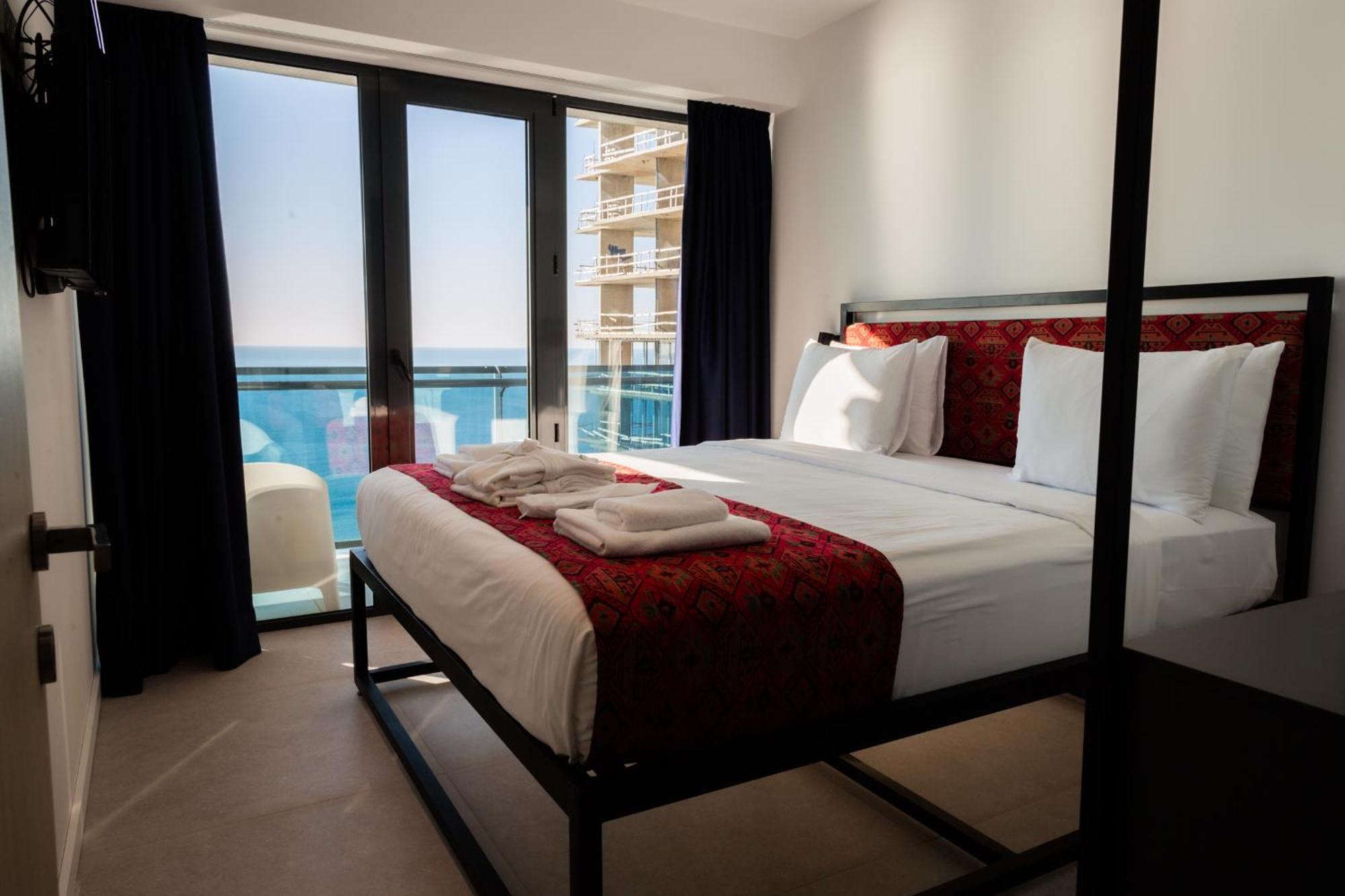 The Spot Apartments - Orbi Beach Tower Batumi Esterno foto