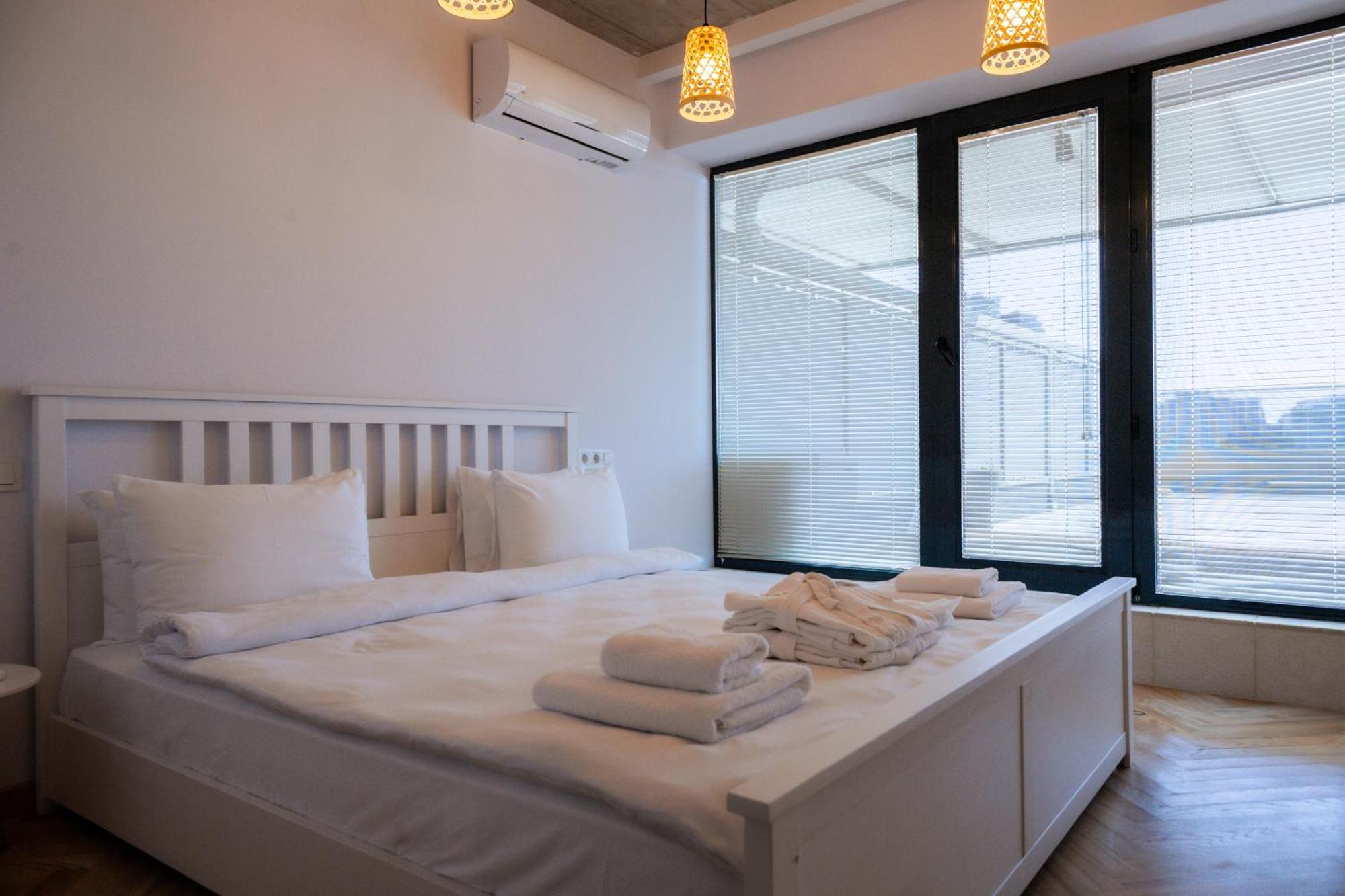 The Spot Apartments - Orbi Beach Tower Batumi Esterno foto
